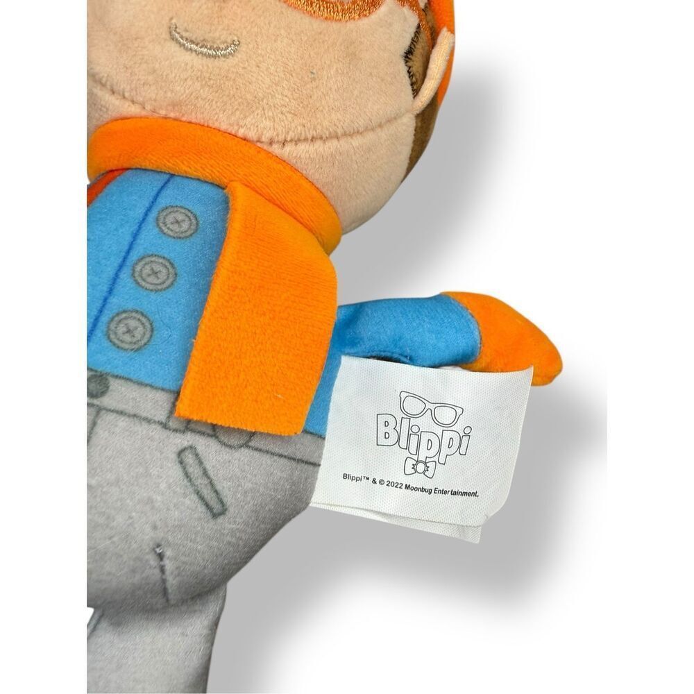Blippi Officially Licensed 7” Winter Blippi & Snowman Plush Toys - Picture 3 of 7